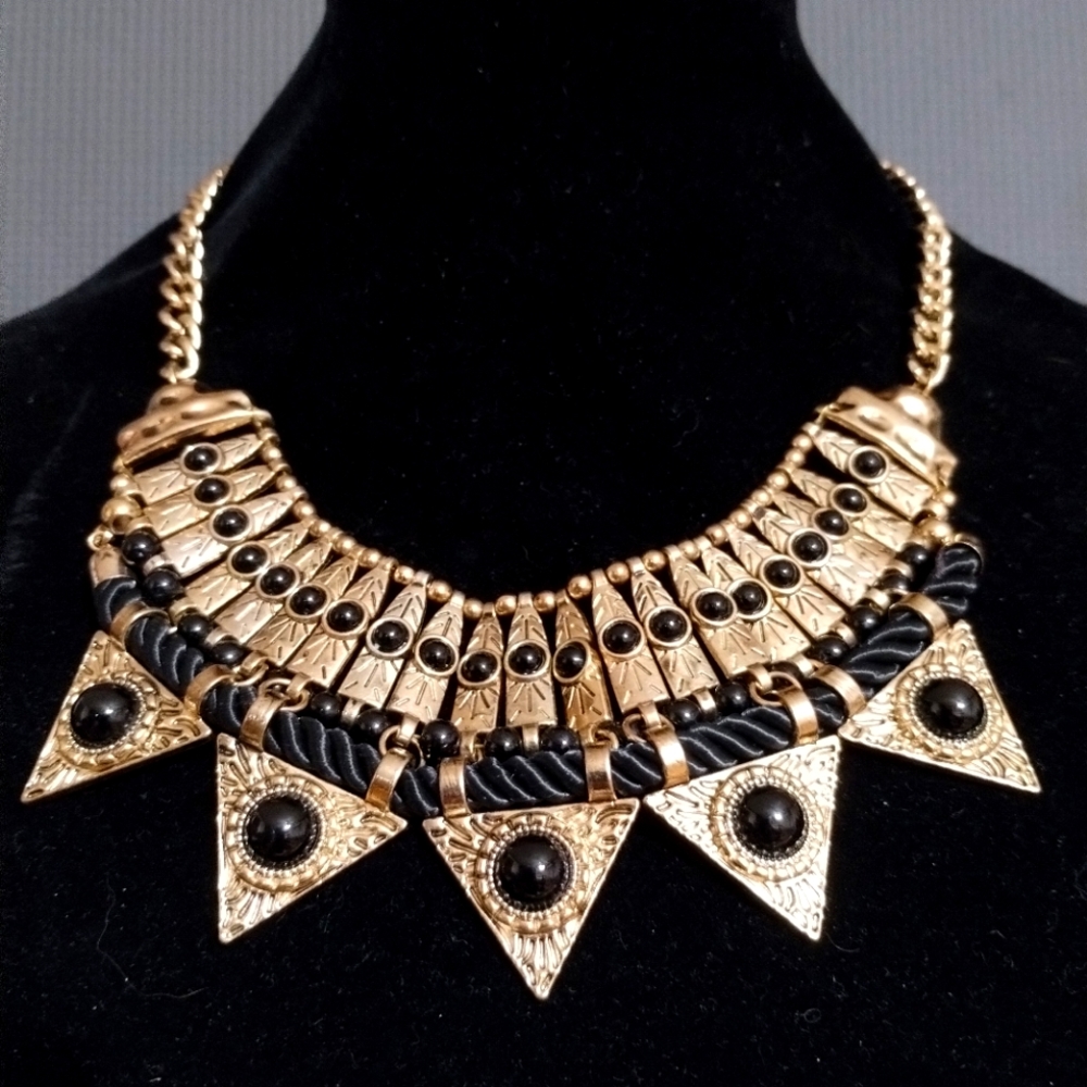 Gold Tone Egyptian Revival Cleopatra Style Necklace